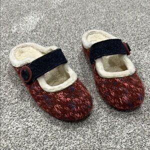 Sundance Burgundy Fondo Gomma Slippers Sz 7 like new